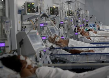 Ocupaciòn del 40% de camas covid