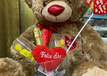 Se viene el día de los enamorados y los regalos ya se venden para san valentín