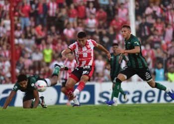 Instituto metió su segundo triunfo consecutivo y trepa en la tabla