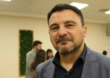 0bd48640c62f555601678123654b44b1 m