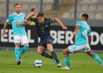 Talleres logró la clasificación a octavos de final de la copa libertadores tras igualar en perú