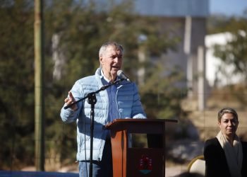 El Gobernador Juan Schiaretti aislado por ser contacto directo de covid19