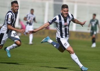 Talleres comenzó de muy buena manera la liga de fútbol profesional ante sarmiento