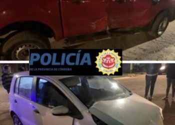 Accidente de tránsito: una mujer mayor de edad y una joven de 16 lesionadas