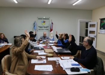 5b4aa8c1 f9e7 468a 95a4 de6bf8dfb93f