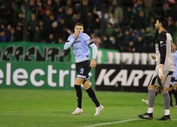 Vegetti otra vez el hombre gol para un belgrano que no para de ganar, esta vez ante nueva chicago
