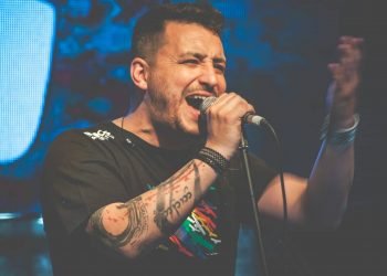 92de11b6 b851 46b7 aa70 0721deeb77ee