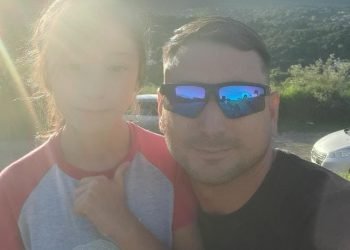 Ae90f826 8cda 4571 9c78 4f0c9fbba984