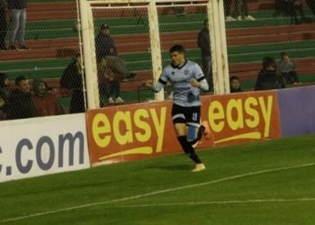 Vegetti le dio otra vez el triunfo a belgrano con un cabezazo ante agropecuario