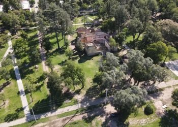 2c7e681c ec24 49ee b5bf 3ee5a38b650f