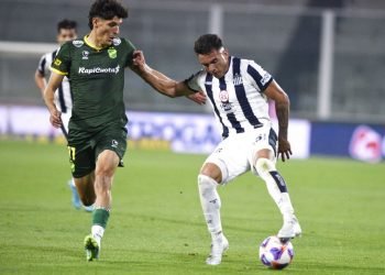 Talleres venció a defensa y volvió a sumar de a 3 en el torneo