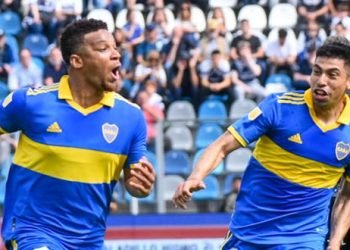 Fabra grita su gol junto a ramírez