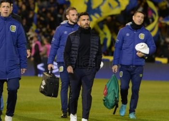 Tevez renunció como técnico de Central