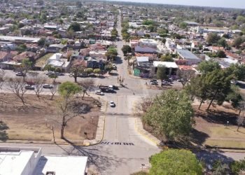 Jesús María: estaba con su bebe en brazos, le apuntaron con un arma en la cabeza y le robaron el celular