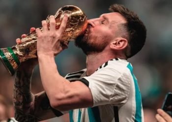 Messi vuelve a Qatar a un mes de ganar el Mundial