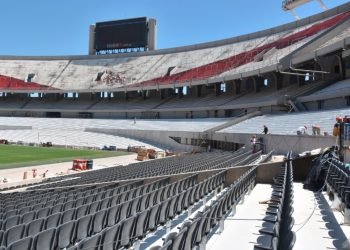Los hinchas de La Selección ya retiran sus entradas “físicas”