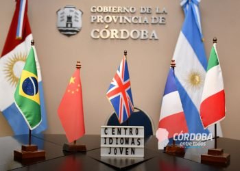 La Provincia firmó un acuerdo para sumar ofertas al Centro de Idiomas Joven