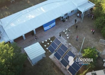 El Gobierno provincial optimizó el abastecimiento de energía renovable a 57 escuelas rurales