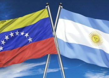 Venezolanos en argentina 1024x443