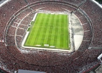 River se juega todo en la Copa Libertadores ante el Fluminense con un Monumental colmado