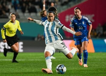 Mundial Femenino: Argentina cayó 1-0 en el debut ante Italia