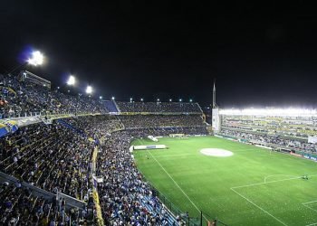 Boca recibe a Nacional en la Bombonera en busca de los cuartos de final