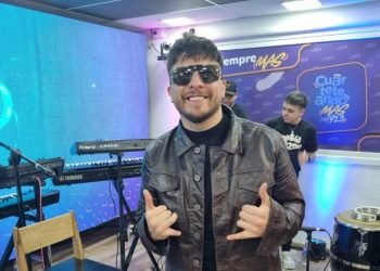 Damián Córdoba musicalizó la tarde de Cuarteteando Más