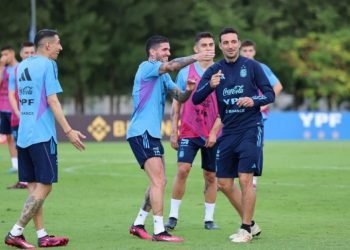 Argentina se entrena por última vez previo al partido con Ecuador