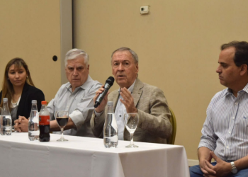 Schiaretti anuncio un plan para el sector agroindustrial 1140x684 (1)