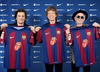 Barcelona camiseta rolling stones