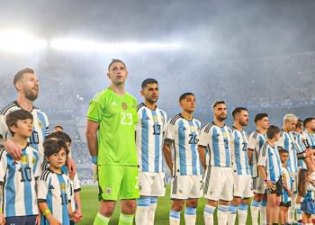 Eliminatorias: Argentina recibe esta noche a Paraguay en el Monumental