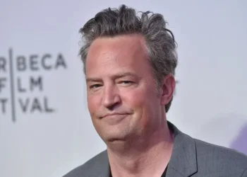Matthew perry biografia planeta urbano 2022 portada 1140x657