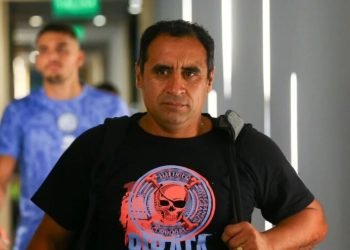 Beto fernandez.jpg 750x494