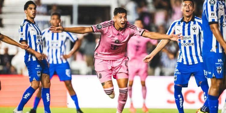 Gkr97mbxyaewq3g 1536x1024