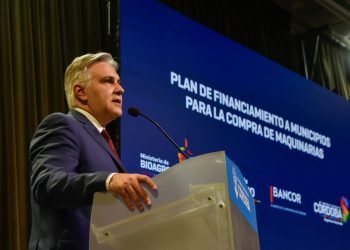 La Provincia financia a municipios en la adquisición de maquinarias viales