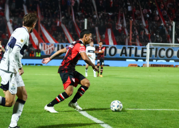 Formaciones iniciales instituto manuel roffo giuliano cerato gonzalo requena miguel brizuela jonathan bay damian puebla gaston lodico nicolas dubersarsky jonas acevedo santiago rodriguez