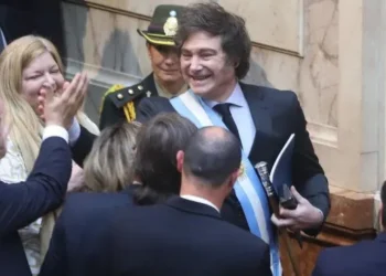 Milei congreso fuchila