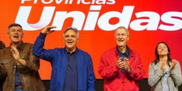Schiaretti y Llaryora saludaron a Milei y remarcaron el avance de Córdoba en el Congreso