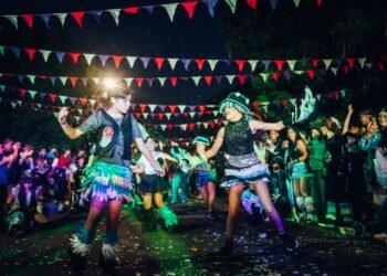 🎊 Nuevo Rosedal, Villa Azalais, Alta Córdoba, Alto Alberdi, San Vicente y Villa Urquiza vivieron un fin de semana a puro carnaval 🎊