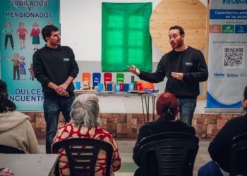 El programa de capacitación ambiental se extiende a escuelas de modalidad especial y Centros Educativos de Jóvenes y Adultos