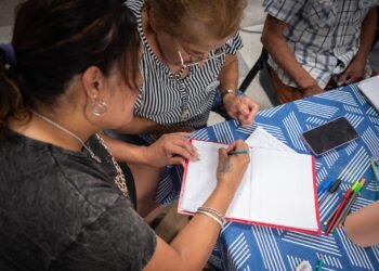 Terminar la primaria sigue siendo posible: cómo retomar los estudios en las escuelas municipales